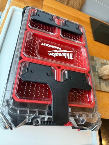 Milwaukee packout locking - packout,