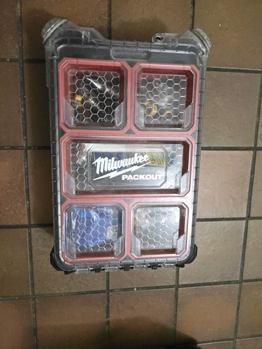 Milwaukee packout interlocking - milwaukee,