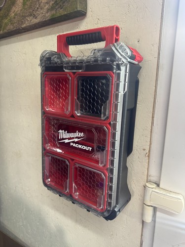 Milwaukee packout wall mount - milwaukee,